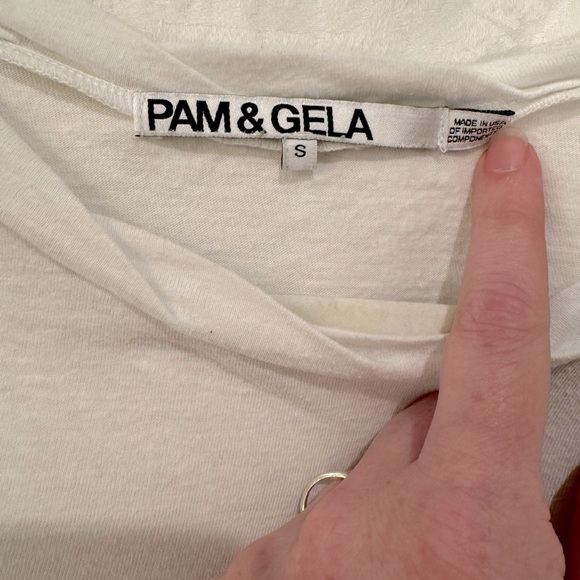 Pam & Gela white graphic crew tank with rhinestones on lips - Picture 5 of 8